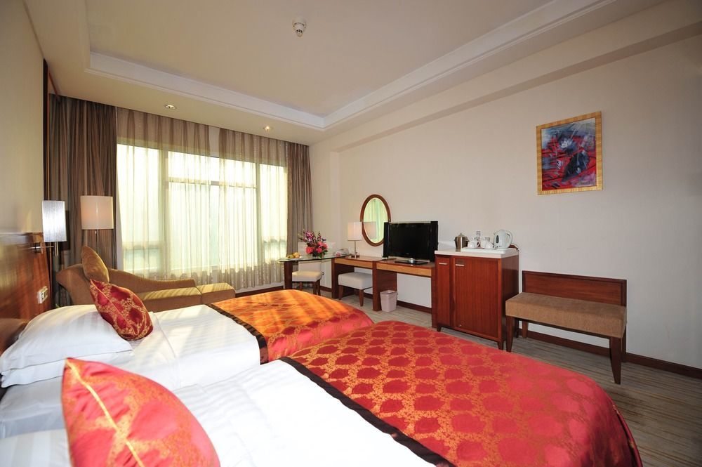 Ramada Plaza Guangzhou Hotel Kültér fotó