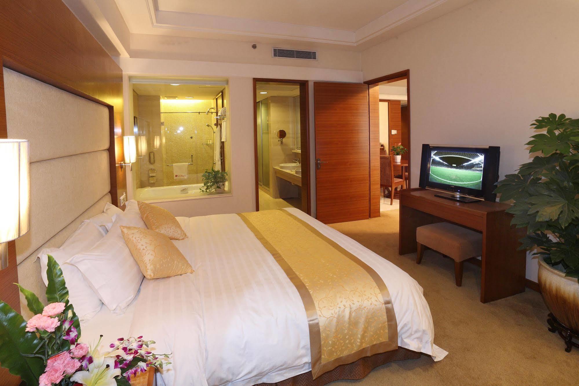 Ramada Plaza Guangzhou Hotel Kültér fotó